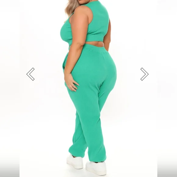 Jogger Set - Picture 2 of 8